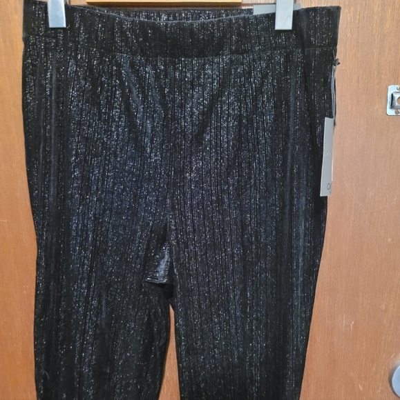 NWT One by Chapter One pants - Picture 2 of 5
